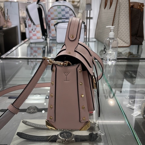 MICHAEL KORS MANHATTAN MEDIUM TOP HANDLE SCHOOL SATCHEL CROSSBODY BAG 
NWT - Picture 3 of 16